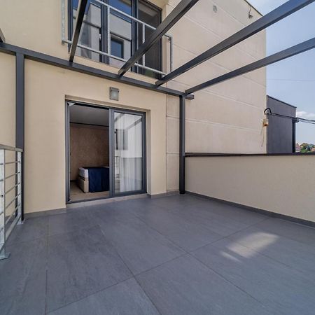 Rei House Apartmani Белград Экстерьер фото