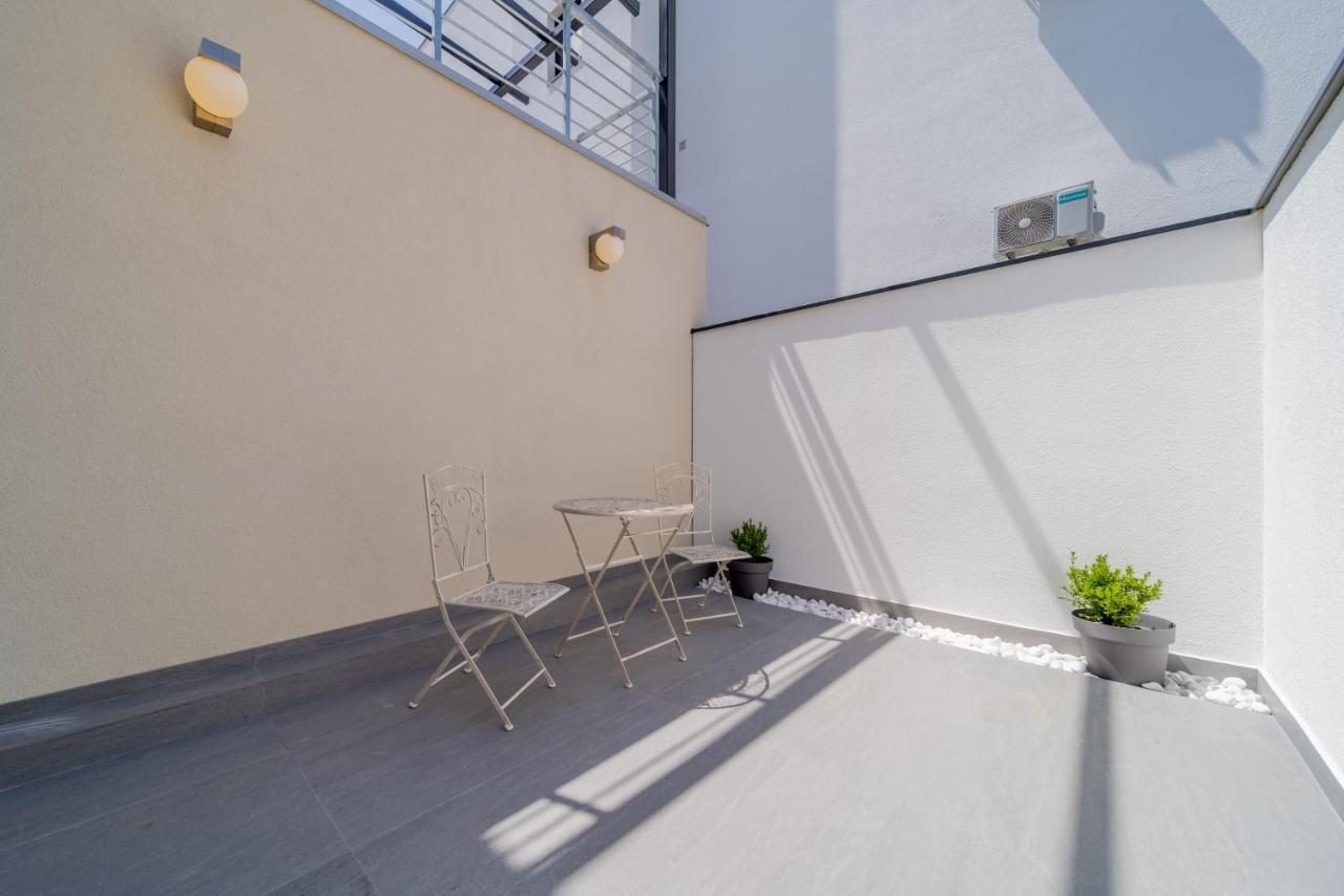 Rei House Apartmani Белград Экстерьер фото
